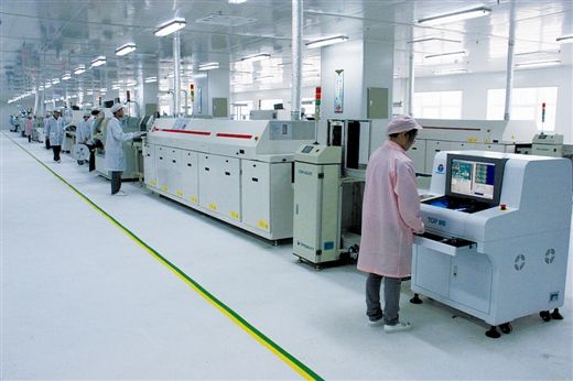 柔性印制電路板SMT工藝在電子器件制造中的關(guān)鍵應(yīng)用與挑戰(zhàn)